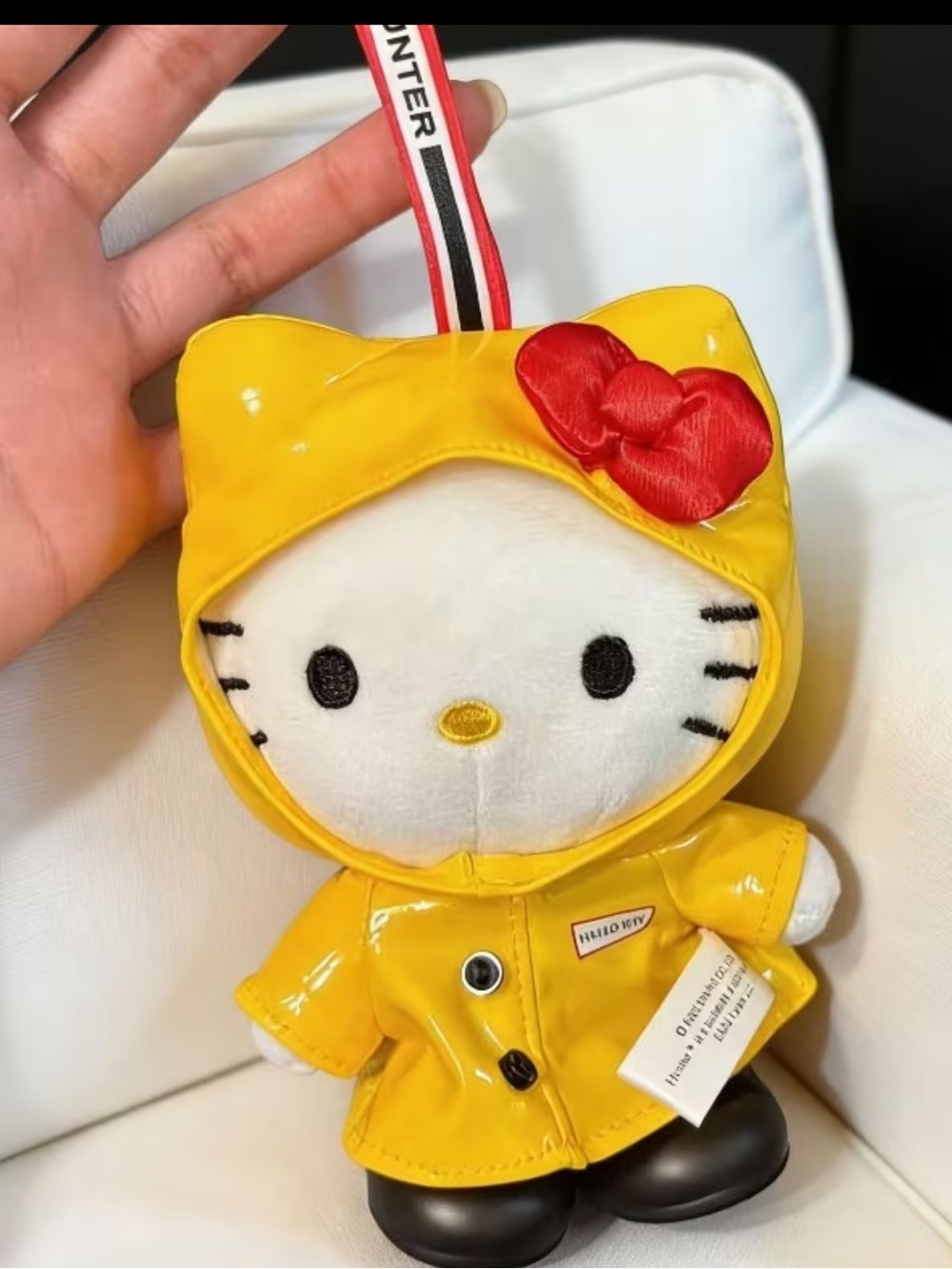Hello Kitty Hunter Raincoat Plush purse charm - Picture 2 of 6